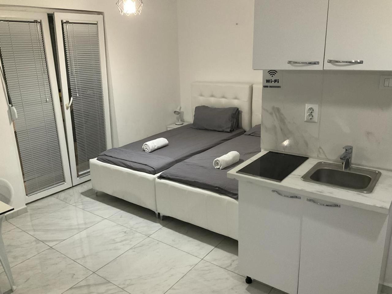 Golem Apartment Kültér fotó